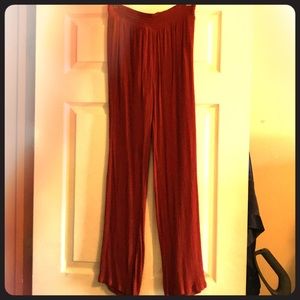 Comfy stretchy pants.